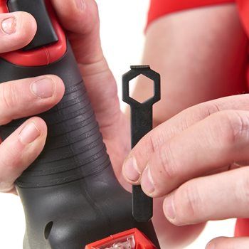 MILWAUKEE M12BPRT-0 12V SUB COMPACT RIVET TOOL [BARE-TOOL]