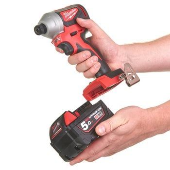 MILWAUKEE M18 BRUSHLESS 1/4 HEX IMPACT DRIVER [BARE-TOOL] HD BOX