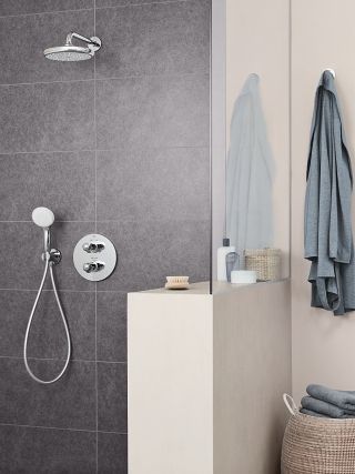 GROHE TEMPESTA 100 SHOWER RAIL SET, 4 SPRAYS | CHROME