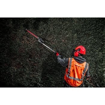 MILWAUKEE CORDLESS FUEL HEDGE TRIMMER ATTACHMENT (M18FOPH-HTA) |18V