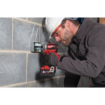 MILWAUKEE M18 BRUSHLESS 1/4